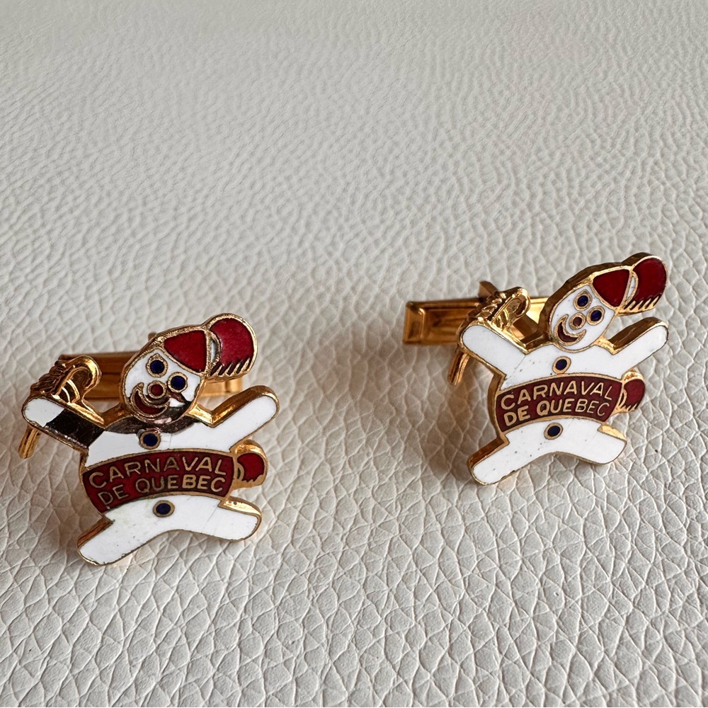 Vintage Carnaval de Québec Cufflinks – Gold Tone Bonhomme Design